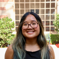 Khue Tran headshot