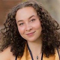 Allie Larman headshot