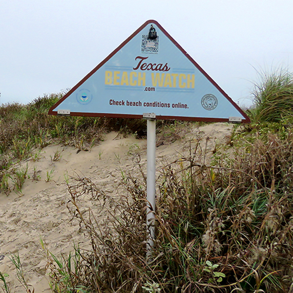 Texas lawmakers recently allowed Starbase near unilateral authority over access to Boca Chica Beach, which is located near a SpaceX launch site. Photo by Michael Hogan.
