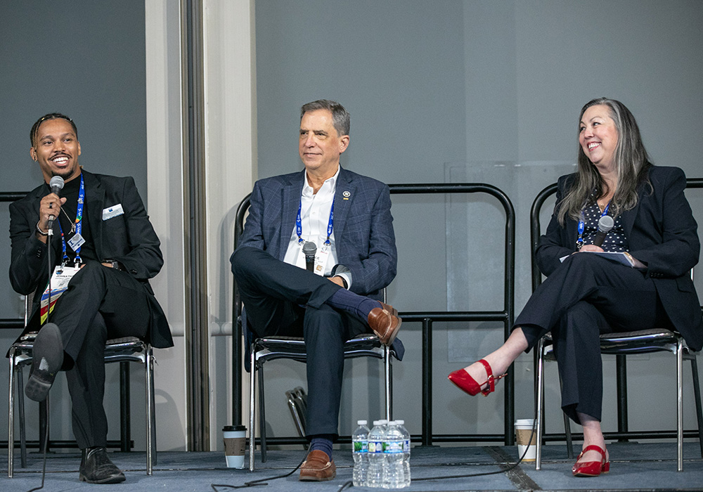 Panel sessions, labs, mobile tours, case studies, and more provided planners with a variety of ways to learn the latest in the field.