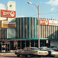 Dave Thomas opens his first Wendy’s restaurant in Columbus, Ohio.
