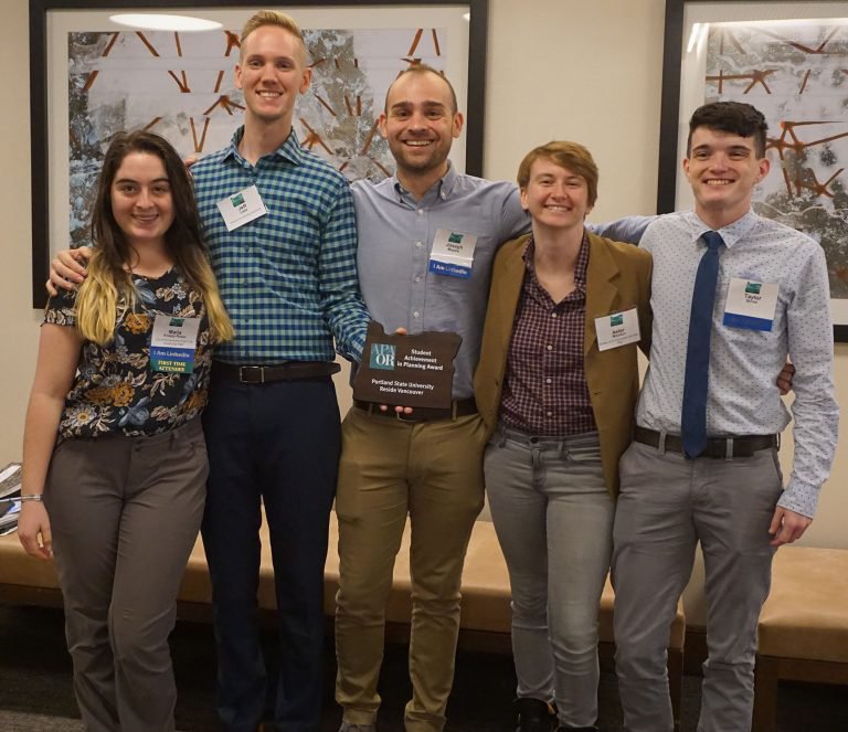 PSU students receiving an OAPA planning award in 2019