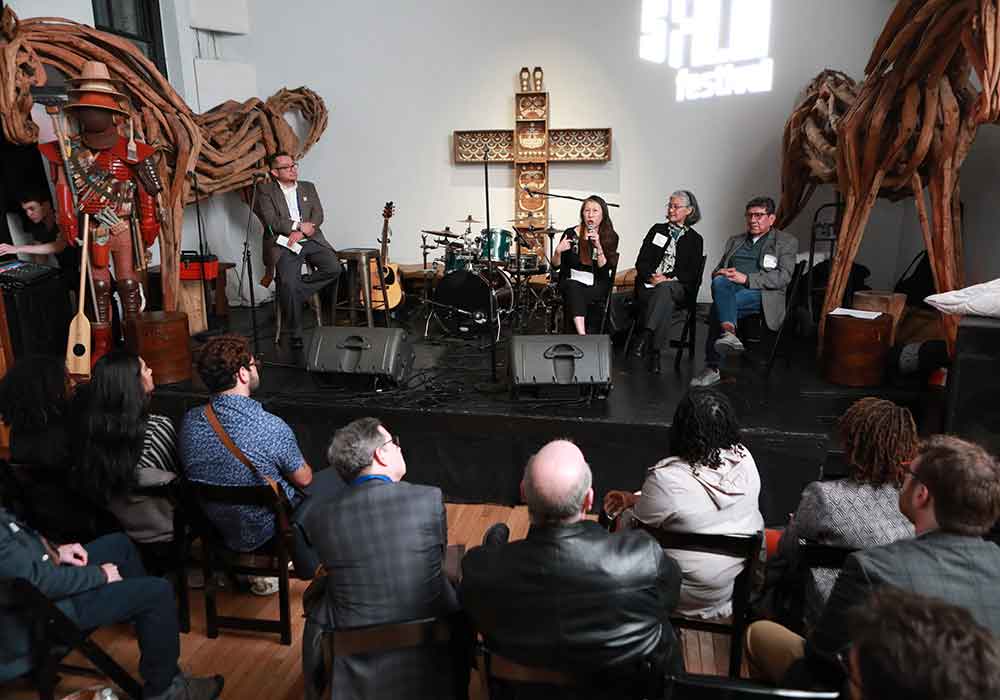 At NPC19, the Arts and Planning Interest Group held a social at 111 Minna Gallery featuring a discussion about cultural planning and cultural spaces with Moy Eng, executive director of Community Arts Stabilization Trust; Vanessa Whang, culture/change consultant; and Roberto Bedoya, director of Cultural Affairs for the City of Oakland.