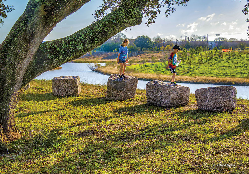 Photo by Bill Burhans/Willow Waterhole Greenspace Conservancy.