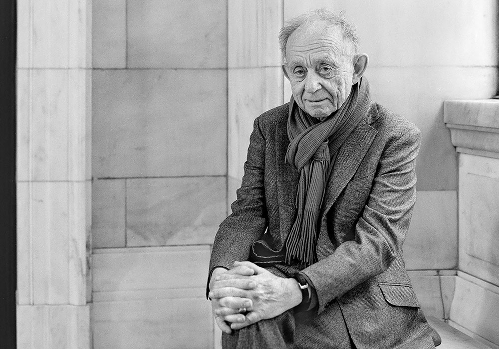 Planning Winter 2021 3 Mayors, 3 Cities, Countless Lessons for Planners and Public Office Fred Wiseman has directed nearly 50 documentaries over the course of a 50-plus-year career. His latest, City Hall, has made many best-of-2020 film lists. Photo by Wolfgang Wesener.